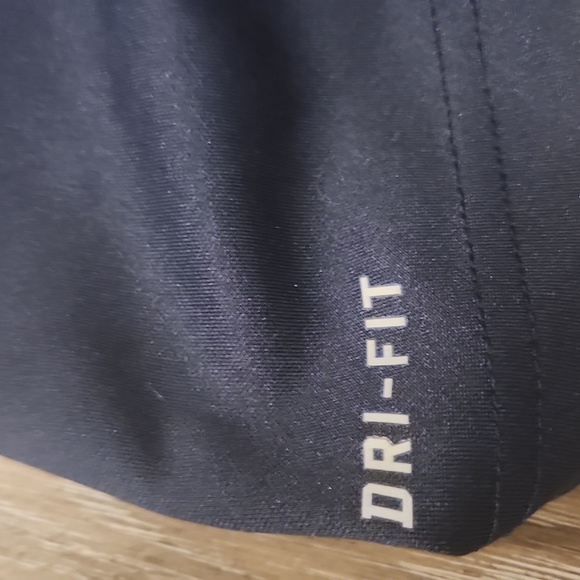 Nike Cal Polo Shirt - Picture 5 of 5